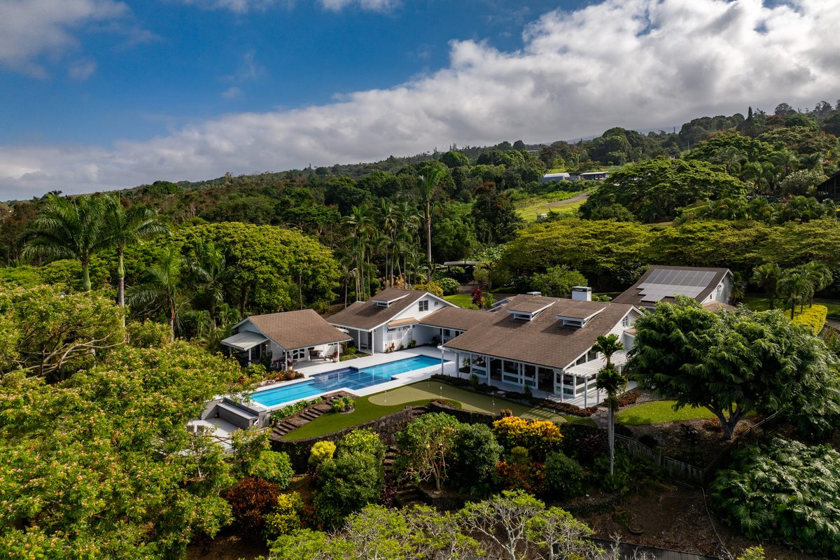 A Holualoa estate above Kailua-Kona, representative of North Kona single-family activity in August 2026